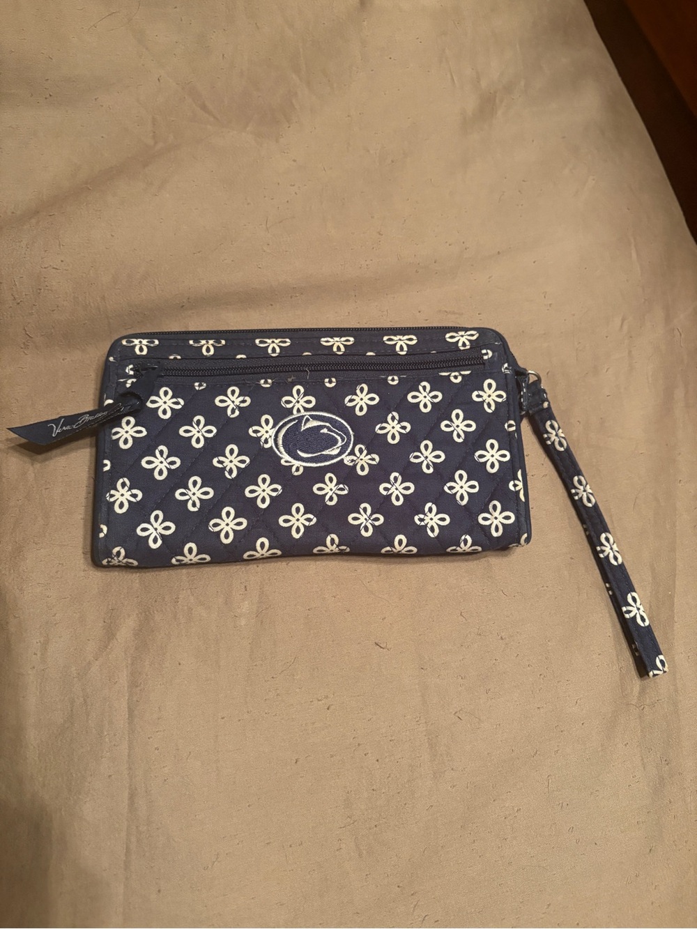 Vera Bradley Navy Blue & White Floral Zip Wristlet